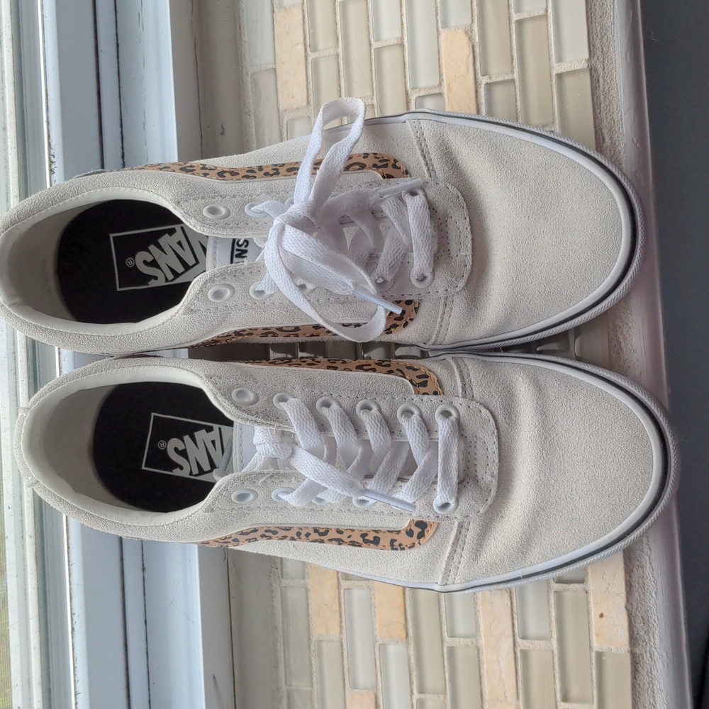 Vans Old Skool Lace Up Cream White Suede with leopard print accent